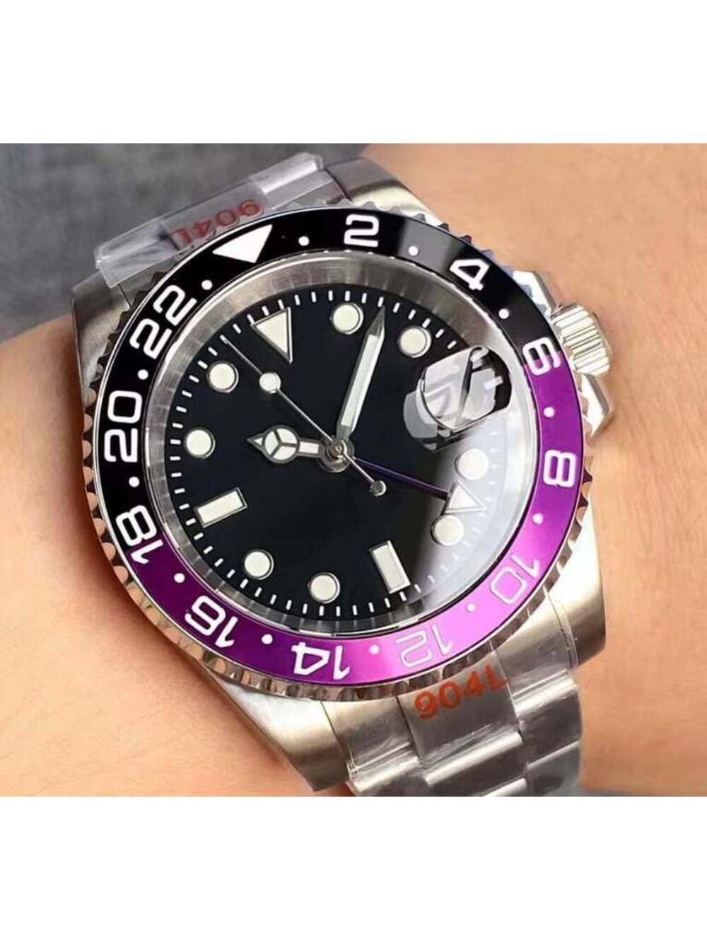Stainless Steel Mechanical Watch with Sapphire Crystal stock 322